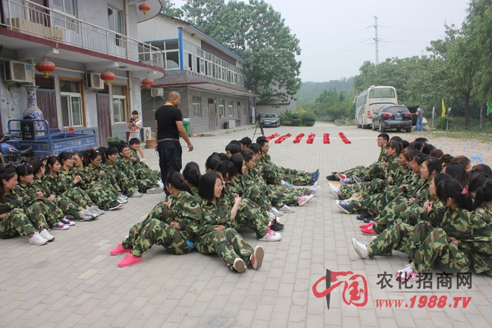 ͨ�^���cͬ��ͬ���Ļ��(d��ng)�������������κ������҂���Ҫȫ���ĵ�ȥͶ��