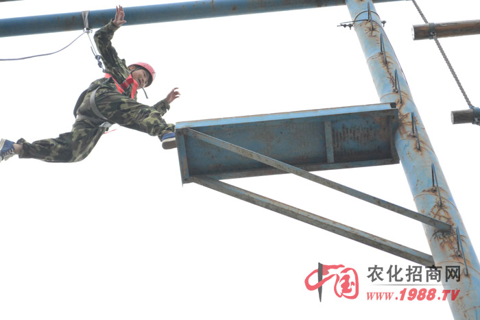 ͨ�^�߿Ք����@���Ŀ������������Ҫ�����Լ��������Լ�һ����������������o�Լ���ʾ���ҿ��Ե���