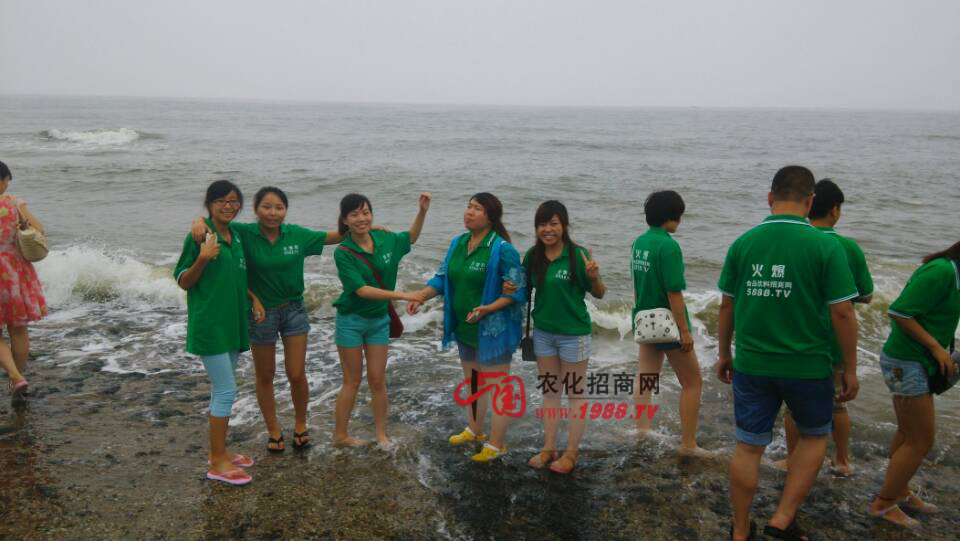 �옷�����У�����������