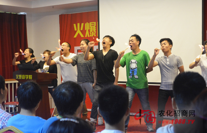 Ψ��ȫ���Ը������ܲ����z��