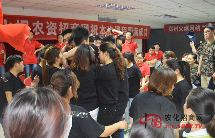 �𱬃������F���P�P����������֮·