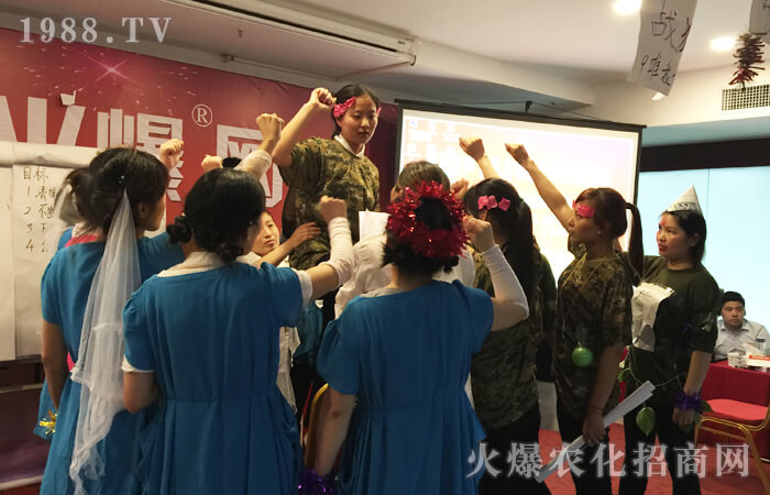 ��׃������������