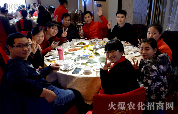 �q����������(m��ng)�q����