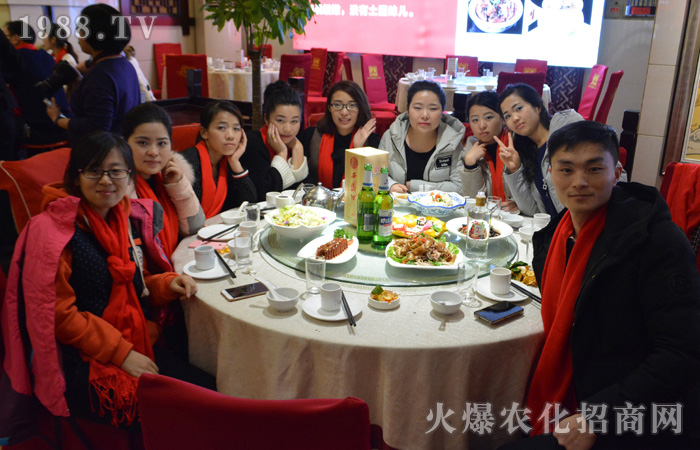 �𱬾��������������