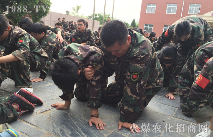 ��չ��һ���^�X�L(f��ng)����˼����Ӗ(x��n)�������m(x��)