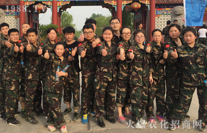 �����o��