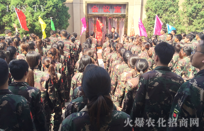 �Գ�Ŭ��һС�����Y(ji��)������һ��