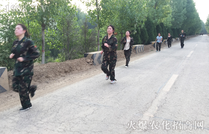 ��(d��ng)���X����ͻ������