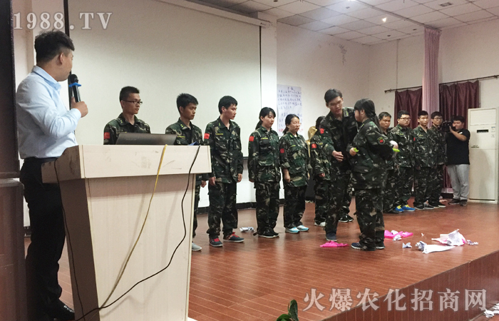 �����������س�����