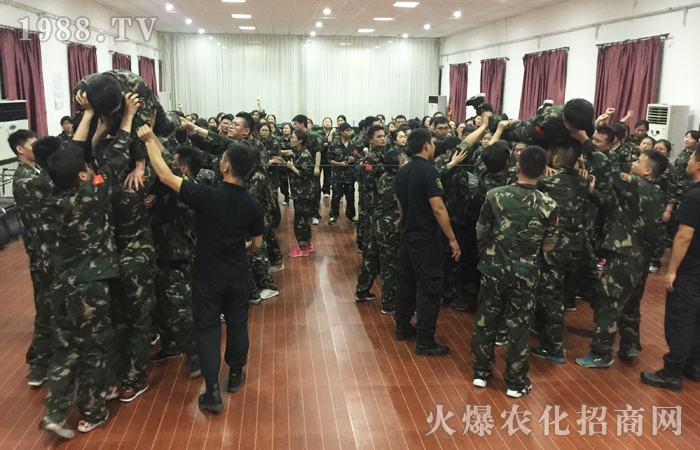 ���˼�ͥ���������Լ����҂����ȫ���Ը��挦���������(zh��n)��