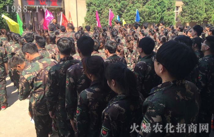 ȫ���Ը�������չ�������m(x��)����ÿһ��