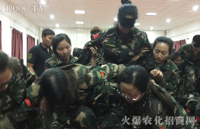 Ŭ�����z�����Ă���ʹ����