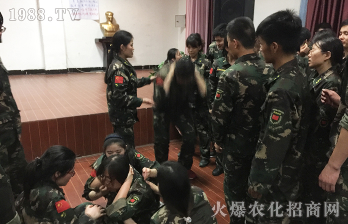 ��(d��ng)���X��������ͻ�ƣ����ڸ�׃��