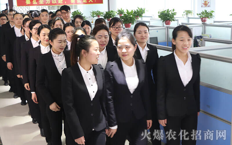 �Ѹ��x֮������ж�֮��