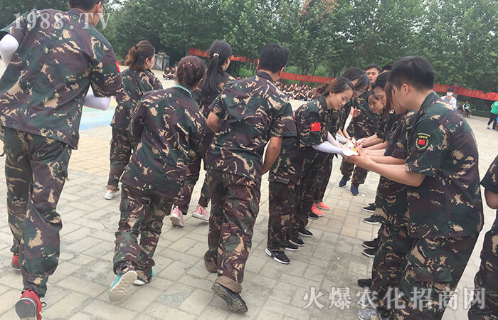 �F(tu��n)�Y(ji��)һ�����¸�ǰ��