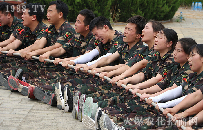 �F(tu��n)�Y(ji��)һ�����¸�ǰ��