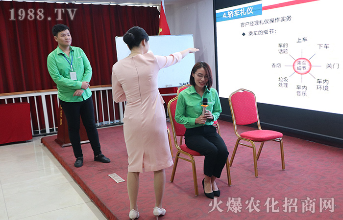 �W(xu��)��(x��)�Y�x����������