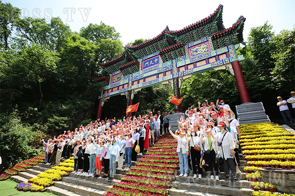 ����(m��ng)�Ͼ�ɽ��Ʒ�����Ļ�