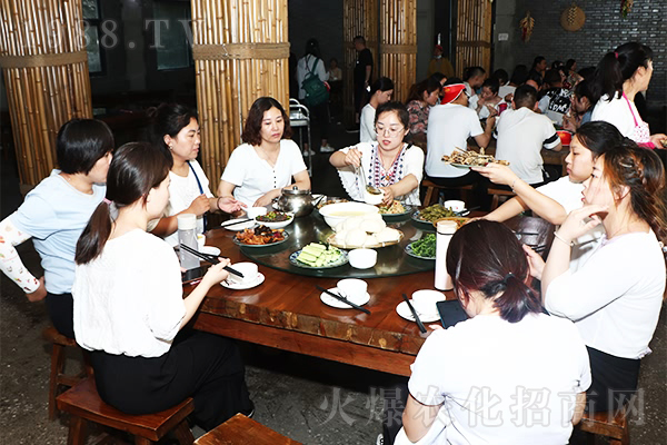 ��(ji��n)�־��Ǆ���������֮�ߣ�ʼ��������