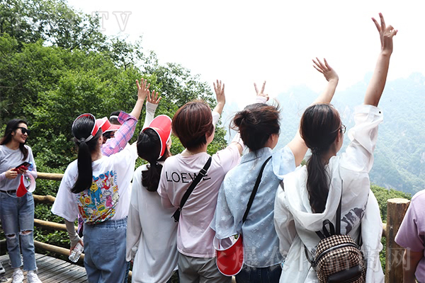 �ؑщ�(m��ng)�롢�W(xu��)��(hu��)�ж����F(tu��n)�Y(ji��)�����������ߵø��h(yu��n)