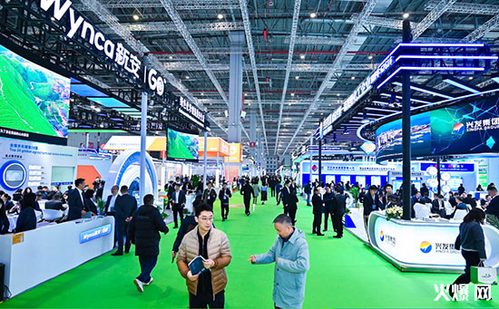 2026�Ϻ�CAC�r(n��ng)��չ�Gɫֲ�������B(t��i)ͬ����