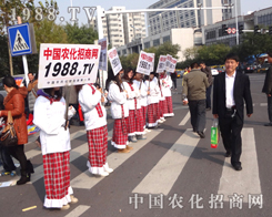 �r���W����������^��ÿһ������һ����ӡӛ