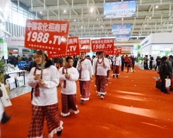 �r(n��ng)����(zh��n)ʿ������29��ֲ���p�����F(xi��n)��