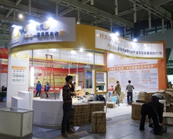 �º��S�酢��ֲ��չ�н�(j��ng)�N(xi��o)�̎���(l��i)��(d��)���@ϲ