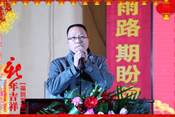 ���Ͼ��ڼژ�(l��)��ף���ٸ��R�T(m��n)�����࣬���������´���