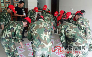 �𱬾W(w��ng)�j(lu��)��չӖ(x��n)��֮�D�y�΄�(w��)