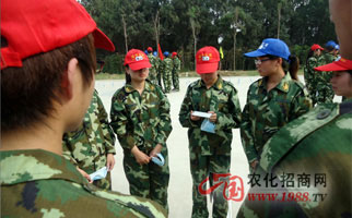 �𱬾W(w��ng)�j(lu��)��չӖ(x��n)��֮�����҈@