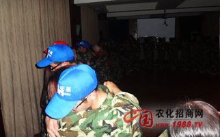 �𱬾W(w��ng)�j(lu��)��չӖ(x��n)��֮������h(hu��n)