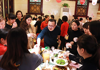 �ֵܺ����@������2019��y��һ������