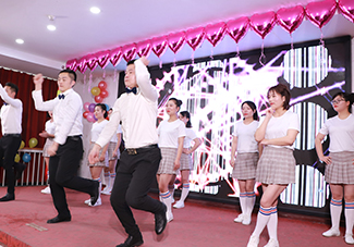 �_����������˻��˵��L�ˣ�չ�F(xi��n)���˻��˵�������