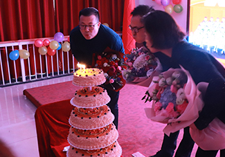 11��l(f��)չ��11�꽛(j��ng)�v��ף�𱬾W(w��ng)Խ��Խ������