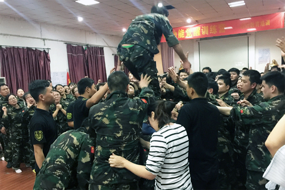 �ɹ�·�ϳ�M(m��n)�G�����F(tu��n)�Y(ji��)һ�����K׌�҂�����������