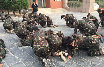 ����һ��һ��������Щ���Ӳ����У�