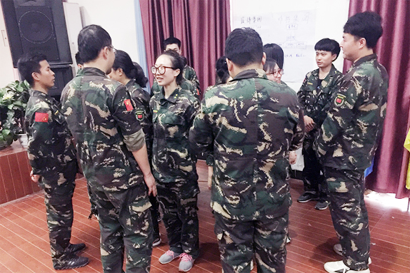 ���۾�ȥ���p�������`ȥ�w��(hu��)���W(xu��)��(hu��)ٝ�����ի@���L(zh��ng)��