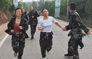 ��Փ�ǔv��߀�Ǳ������҂��](m��i)�ЁG���κ�һ��(g��)����