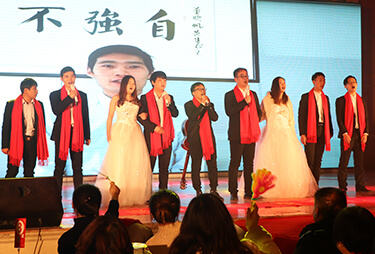 ������ɽ��һ�������H�������˺ܶ��˵�����